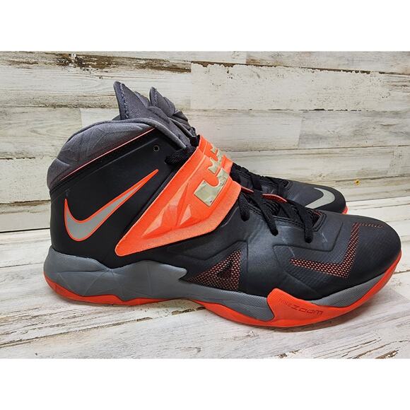 Nike 599264-003 Zoom LeBron Soldier 7 Size 12 - Picture 1 of 11